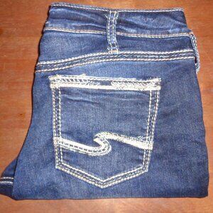 Womens SILVER JEANS SUKI SKINNY Fit Stretch Waist Jeans size 34 x 27